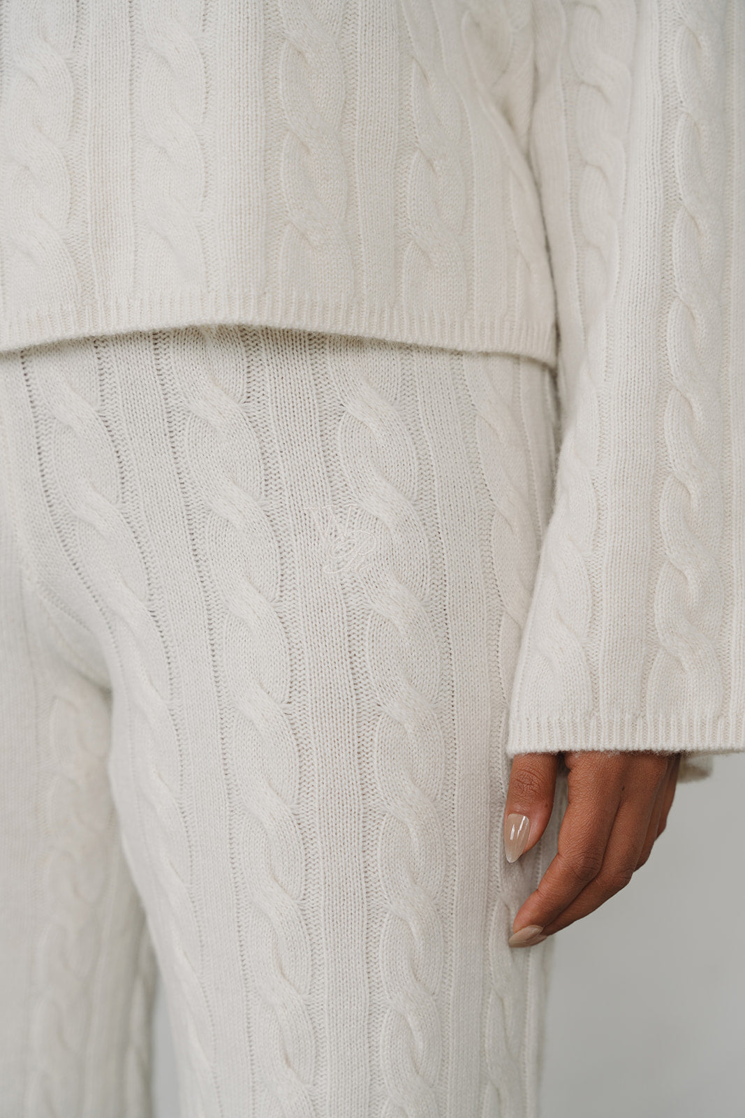 The Florence 100% Cashmere Pant in Ivory