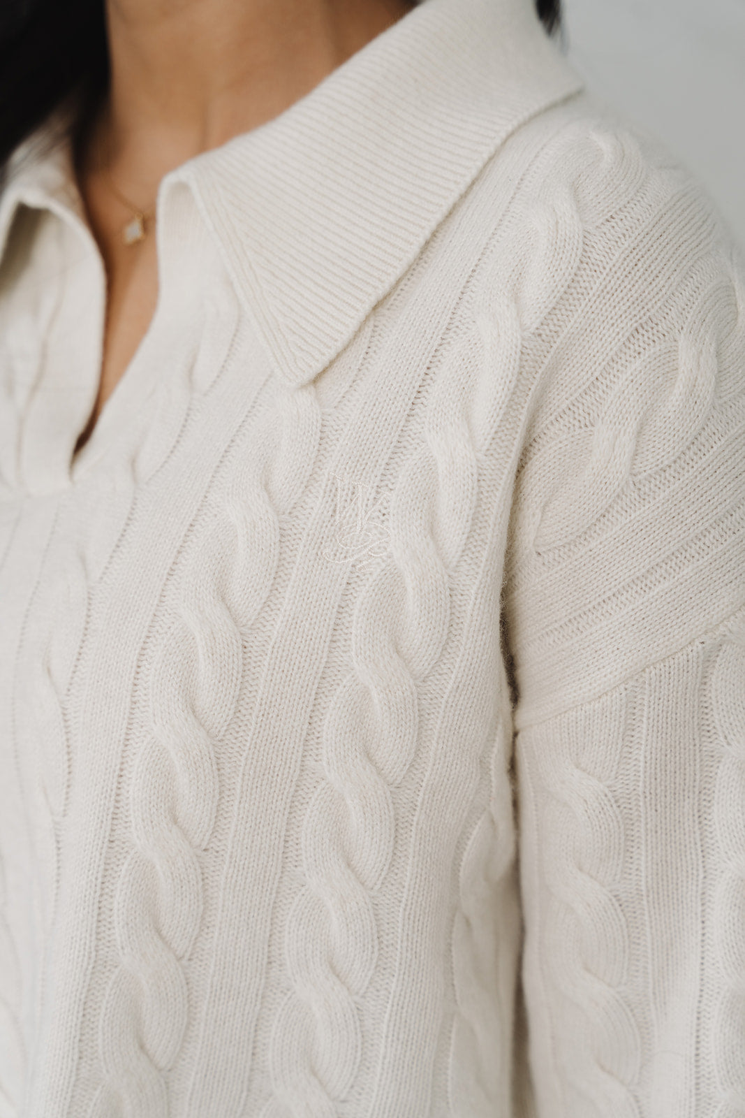 The Florence 100% Cashmere Sweater in Ivory