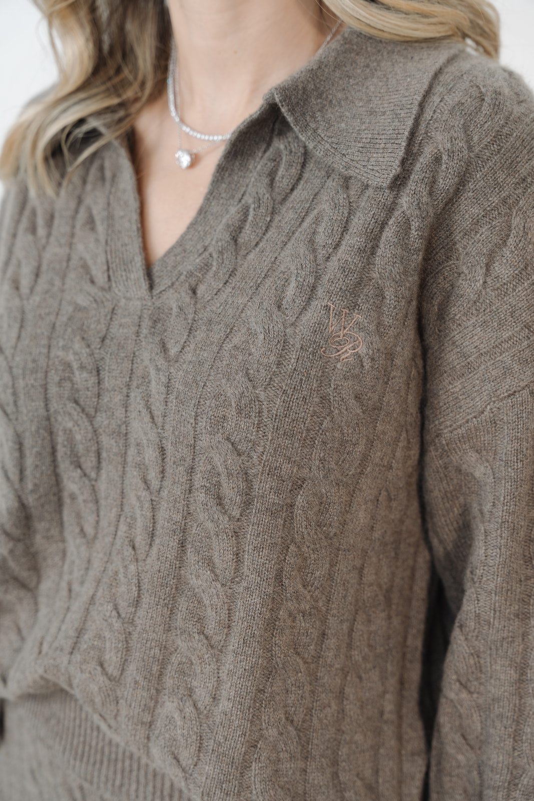 The Florence 100% Cashmere Sweater in Coffee